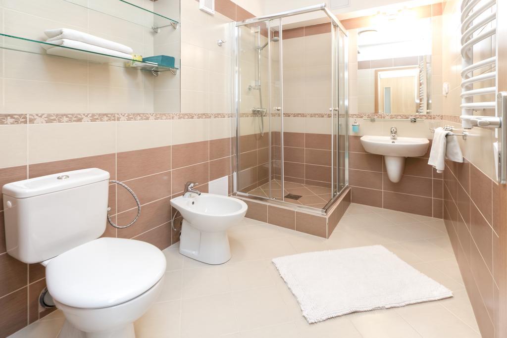 Garni Hotel Fellini Žiar nad Hronom Habitación foto